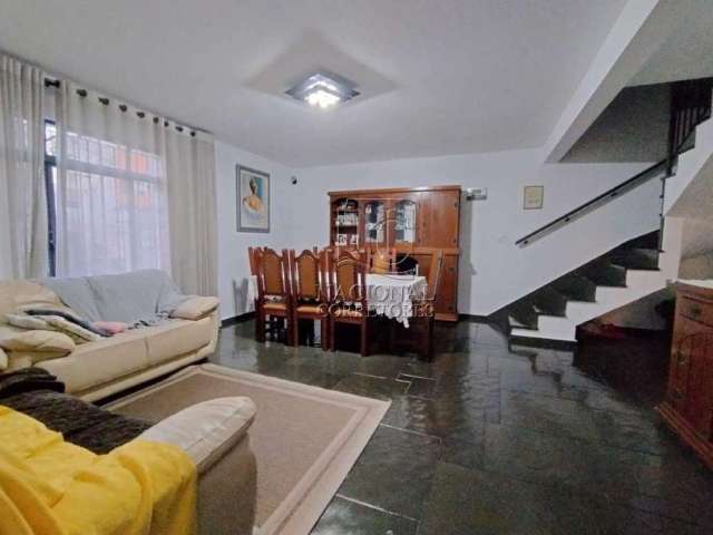 Sobrado com 4 dormitórios à venda, 189 m² por R$ 1.350.000 - Jardim - Santo André/SP