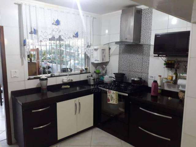 Casa com 3 dormitórios à venda, 190 m² por R$ 780.000,00 - Jardim do Estádio - Santo André/SP