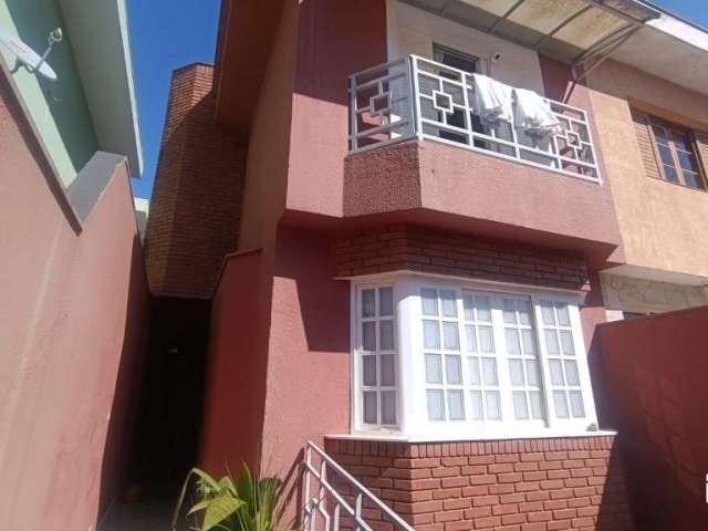 Excelente sobrado na Vila Zelina com 03 dormitórios 188m²!-Jardim Avelino