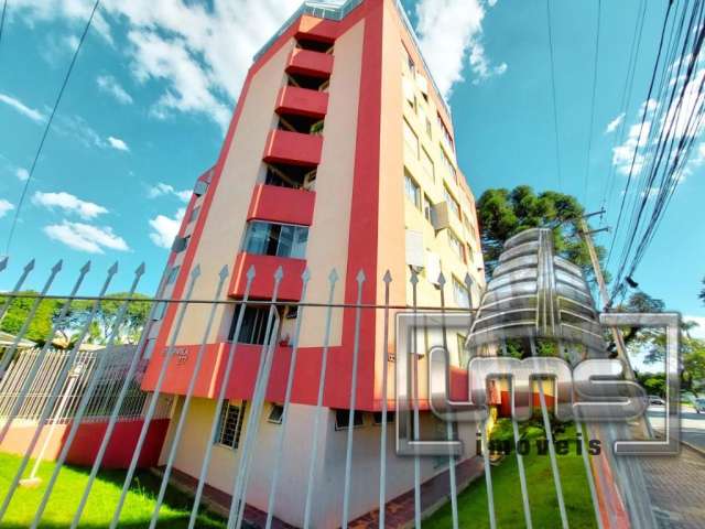 Apartamento com 3 Quartos à Venda no Bacacheri