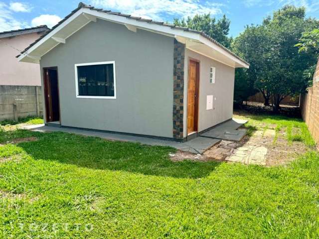 Casa com amplo terreno no jardim itapoá