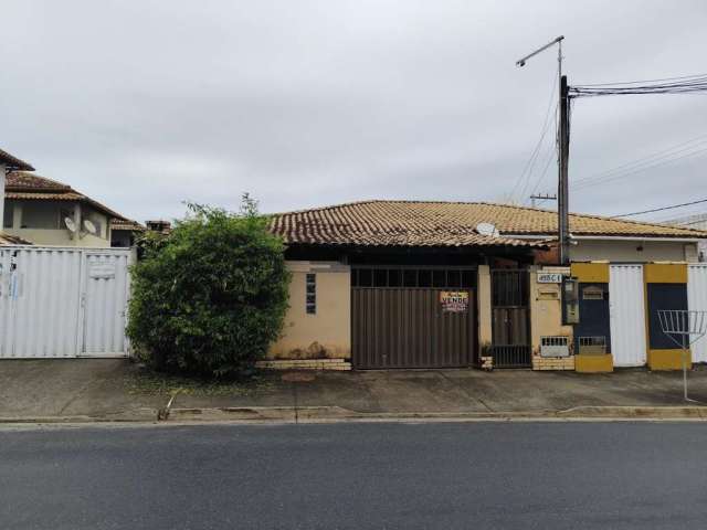 Casa para Venda em Rio das Ostras, Atlantica, 3 dormitórios, 2 suítes, 1 banheiro, 2 vagas