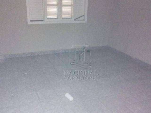 Casa com 2 dormitórios, 142 m² - venda por R$ 720.000,00 ou aluguel por R$ 5.290,18/mês - Vila Scarpelli - Santo André/SP