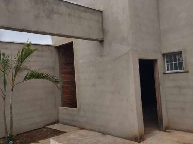 RR0009 Casa 155m² JARDIM DOS LAGOS - OPORTUNIDADE - 3 Dorms 2 Vagas - Nova Odessa SP - Ótima Localização -