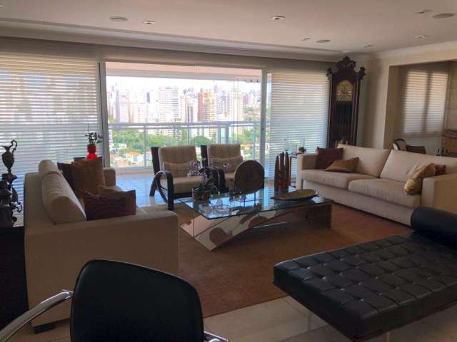 Apartamento com 4 quartos à venda na Rua Conselheiro Fernandes Torres, --, Pacaembu, São Paulo por R$ 10.400.000