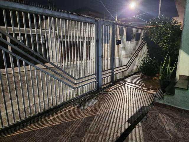 Casa com 3 quartos à venda na Rua Mossoró, --, Vila Nova, São Paulo por R$ 690.000