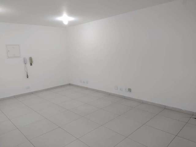 Sala comercial à venda na Rua dos Buritis, --, Vila Parque Jabaquara, São Paulo por R$ 230.000