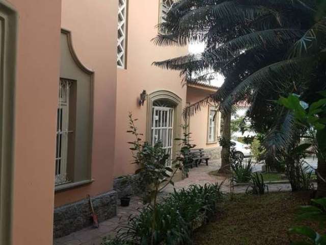 Casa com 4 quartos à venda na Rua Piracicaba, --, Sumaré, São Paulo por R$ 3.600.000