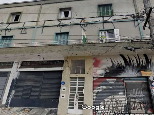 Prédio à venda na Rua do Acre, --, Mooca, São Paulo por R$ 320.000