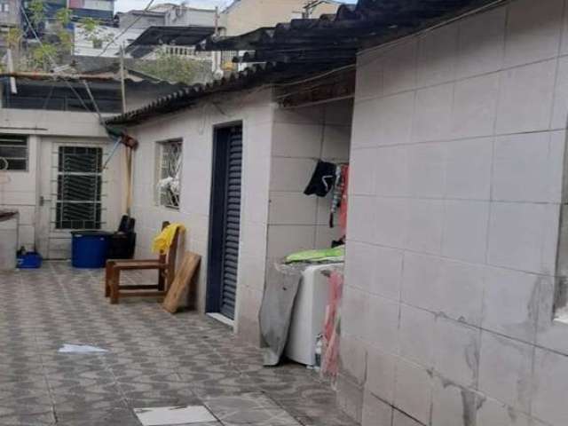 Casa com 11 quartos à venda na dos Guarinos, --, Vila Ede, São Paulo por R$ 650.000