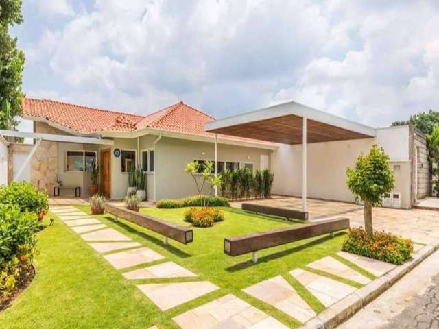 Casa em condomínio fechado com 3 quartos à venda na Avenida dos Carvalhos, --, Terras do Madeira, Carapicuíba por R$ 2.700.000