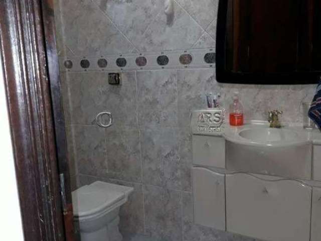 Casa com 4 quartos à venda na Roberto, --, Picanço, Guarulhos por R$ 906.000