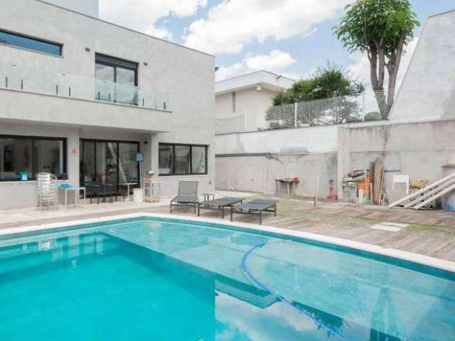 Casa com 4 quartos à venda na Rua Antônio de Gouveia Giudice, --, Alto de Pinheiros, São Paulo por R$ 8.800.000