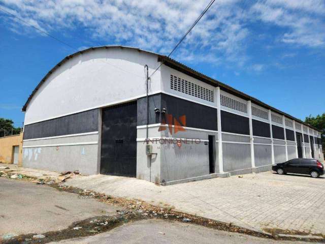 Galpão para alugar, 385 m² por R$ 6.954,28/mês - Castelão - Fortaleza/CE