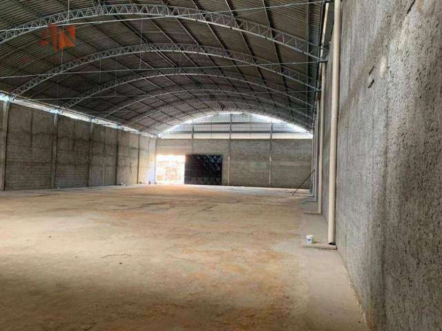 Galpão para alugar, 897 m² por R$ 16.200,00/mês - Serrinha - Fortaleza/CE