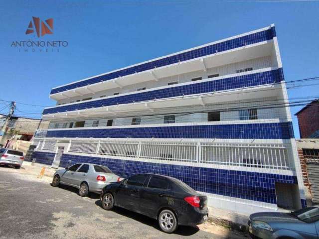 Apartamento com 2 dormitórios para alugar, 40 m² por R$ 750,00/mês - Rodolfo Teófilo - Fortaleza/CE