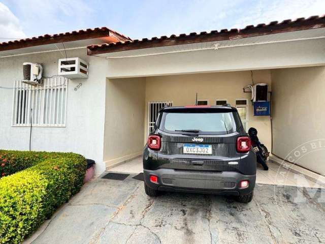 Casa Comercial para Venda em Cuiabá, Santa Rosa, 4 dormitórios, 2 suítes, 4 banheiros, 4 vagas