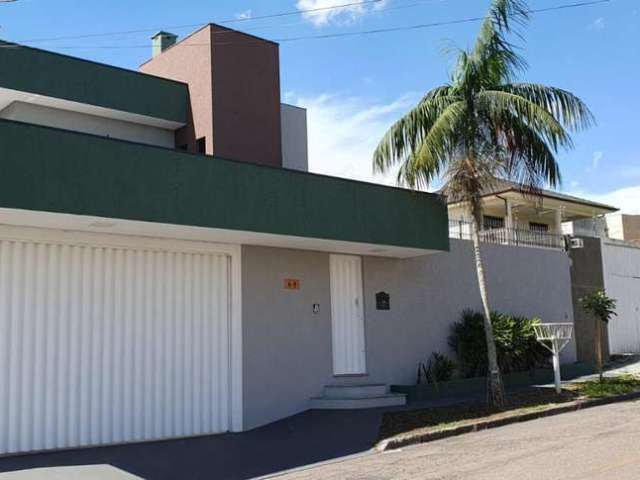 Casa para Venda em São José dos Pinhais, Aristocrata, 4 dormitórios, 2 suítes, 5 banheiros, 5 vagas