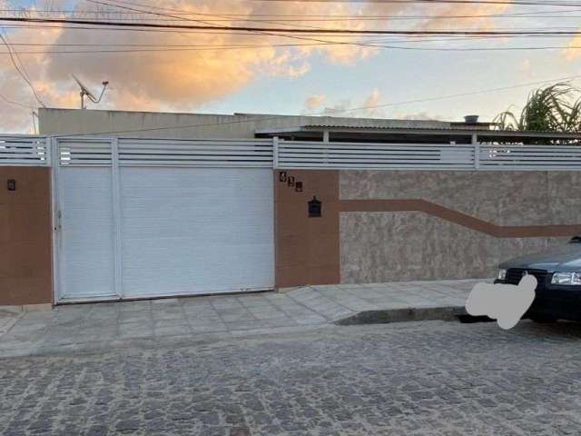 Vendo casa no Geisel por R$ 499.000,00