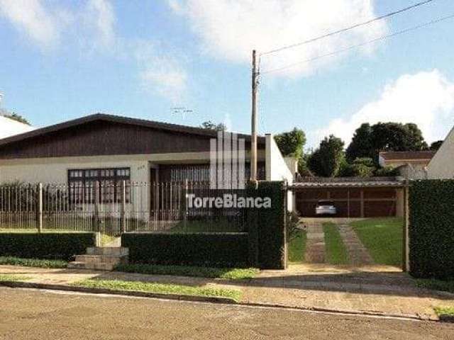 Casa com 3 dormitórios à venda próximo ao centro