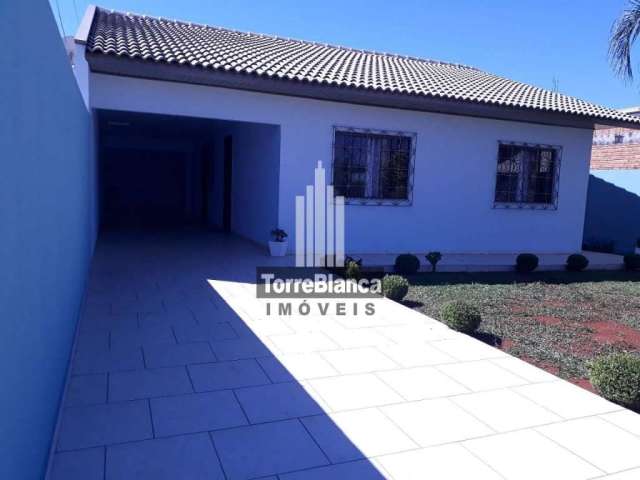 Casa à venda 3 Quartos, 2 Vagas, 343.4M², Uvaranas, Ponta Grossa - PR