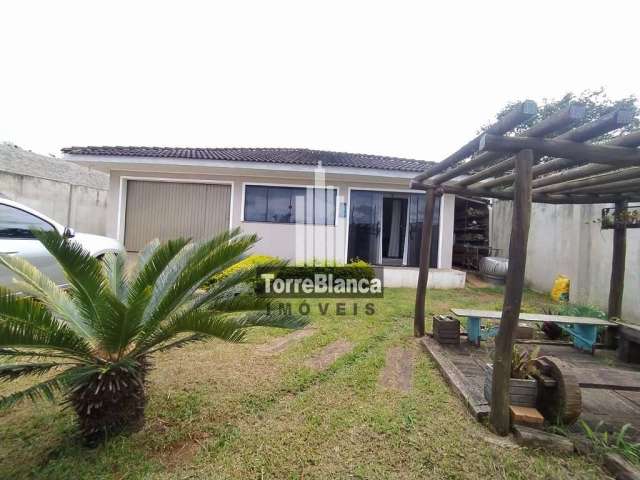 Casa térrea  em uvaranas , próximo ao colégio agricola , Á venda por R$530.000,00