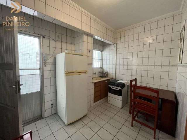 Apartamento em Praia Grande, com 1dormitório  no Boqueirão, pertinho da praia.