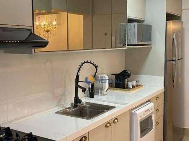 Apartamento com 3 dormitórios à venda, 74 m² por R$ 520.000,00 - Zona 02 - Maringá/PR
