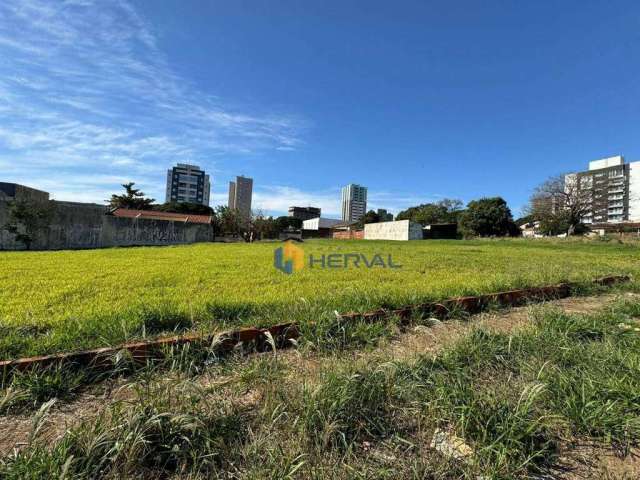 Terreno à venda, 420 m² por R$ 840.000,00 - Zona 08 - Maringá/PR