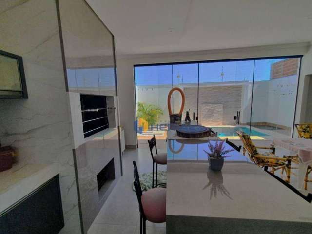 (Aceita troca) Casa com 3 quartos à venda, 140 m² por R$ 900.000 - Jd. Europa - Maringá/PR