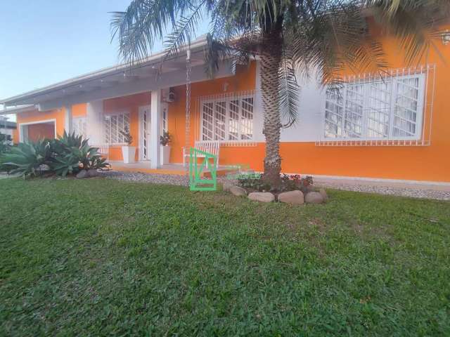 Casa à venda, São Domingos, NAVEGANTES - SC, em dois lotes de Terreno.