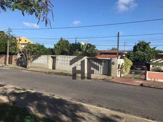 Casa de 360m² à venda com 3 quartos (1 suíte), localizada no Cordeiro, Recife - Pernambuco.