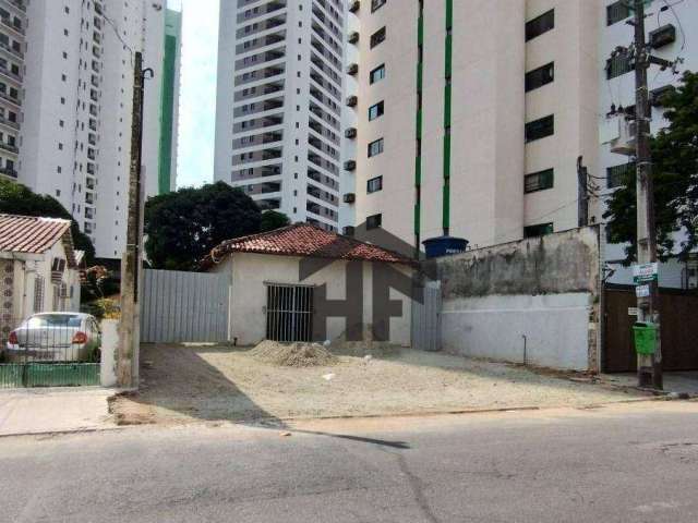 Casa Comercial de 228m² para alugar, com 5 quartos (1 suíte), localizada no Rosarinho, Recife - Pernambuco.