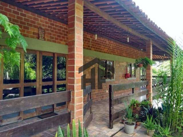 Casa de 395m² à venda, com 5 quartos (3 suítes), localizada em Paudalho - Pernambuco.