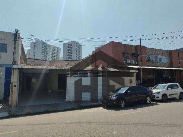 Casa Comercial de 270m² para alugar, localizada na Imbiribeira, Recife - Pernambuco.