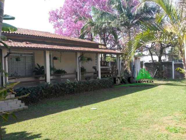 Casa para Venda em Leme, Jardim Santana, 6 dormitórios, 2 suítes, 4 banheiros, 4 vagas