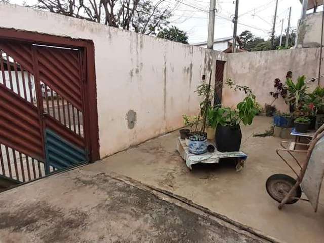 Casa para Venda em Limeira, Parque Hipolito, 4 dormitórios, 2 banheiros, 2 vagas