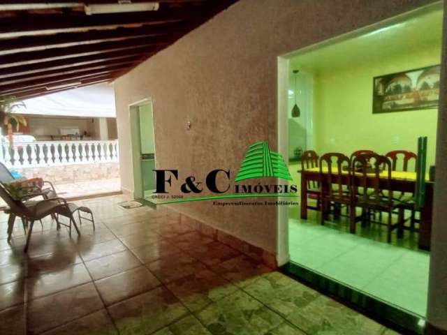 Casa para Venda em Araras, Vila Europa, 3 dormitórios, 2 banheiros, 3 vagas