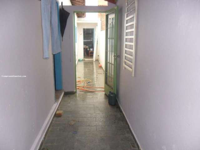 Casa para Venda em Limeira, Parque Residencial ANAVEC, 4 dormitórios, 1 banheiro, 2 vagas