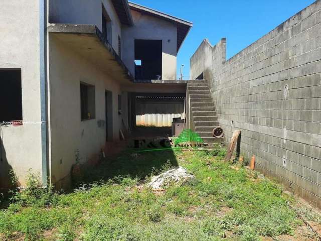 Sobrado para Venda em Limeira, Jardim Santa Adélia, 3 dormitórios, 3 suítes, 1 banheiro, 5 vagas