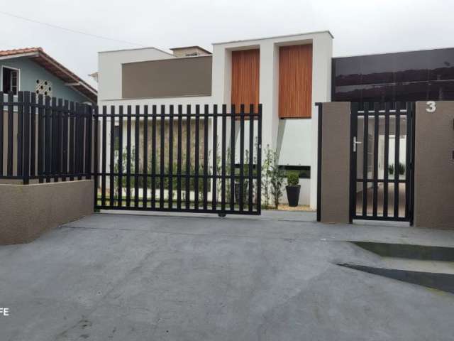 Casa c/ 125,00m2 - Terreno Amplo  Itaum/Joinville