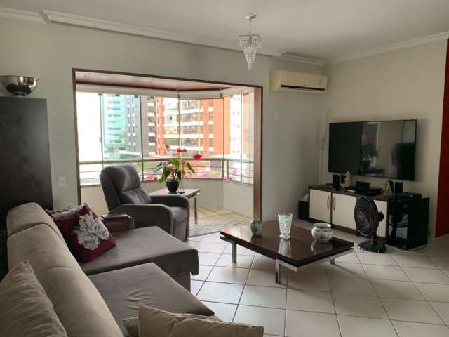 Apartamento 3 dorm com piscina no centro