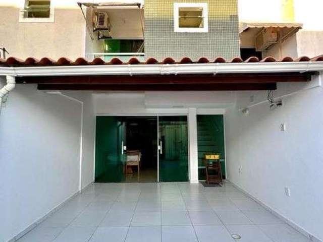 Casa Tríplex a venda de 3/4, 2 suítes + terraço e 1 garagem em Ipitanga