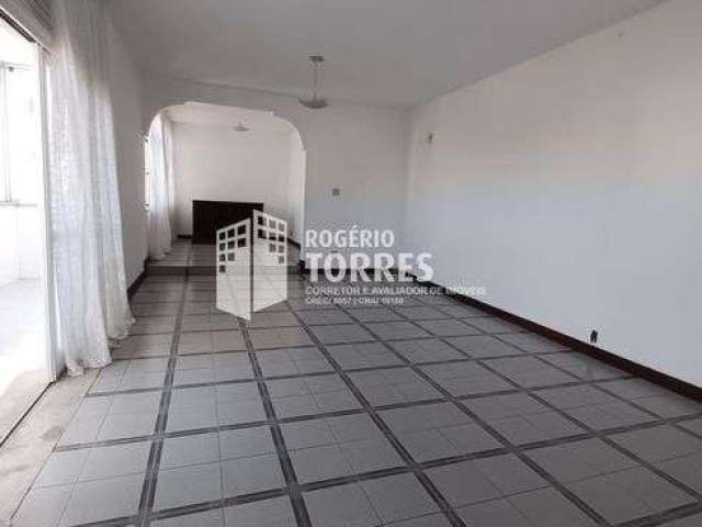 Apartamento a venda de 4/4, 1 suíte, 3 varandas e 2 garagens em NAZARÉ - Salvador - BA