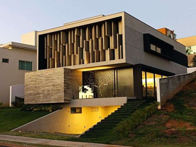 Casa duplex, 4 suites e lazer privativo, design inovador em Alphaville Litoral Norte - Camaçari BA