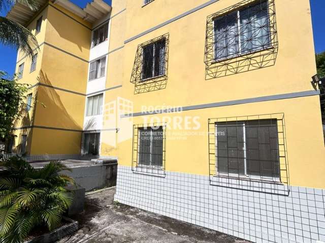 Apartamento a venda de 2/4 com área serviço no Cond. Jardim das Limeiras III na São Rafael