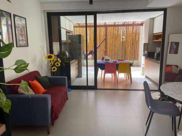 Cód. 548 Buraquinho Casa com 2 suítes e Garden Gourmet