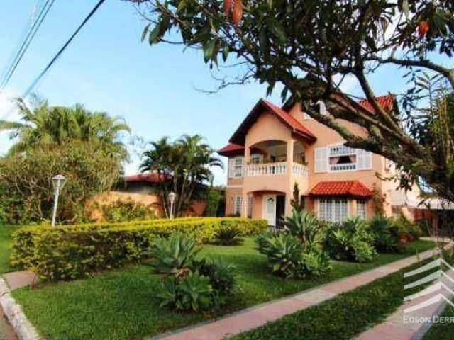 Casa à venda, 248 m² por R$ 2.000.000,00 - Condomínio Village Paineiras - Pindamonhangaba/SP