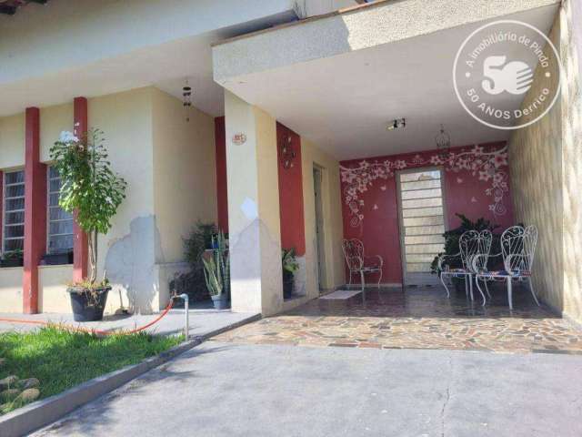 Casa com 4 dormitórios à venda, 218 m² por R$ 550.000,00 - Parque São Domingos - Pindamonhangaba/SP