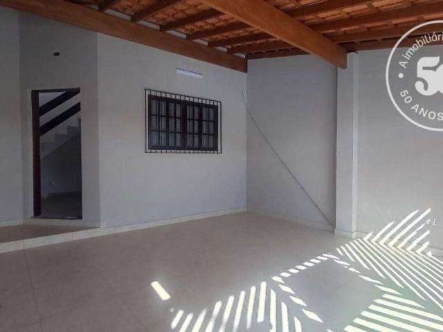 Sobrado com 2 dormitórios à venda, 105 m² por R$ 389.900 - Mombaça - Pindamonhangaba/SP